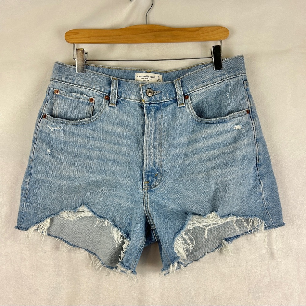 ABERCROMBIE‎ 4" Denim Mom Short Size 10/30 High Rise Distressed Frayed Hem Boho